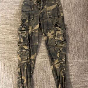 Windsor Camouflage Cargo Pants